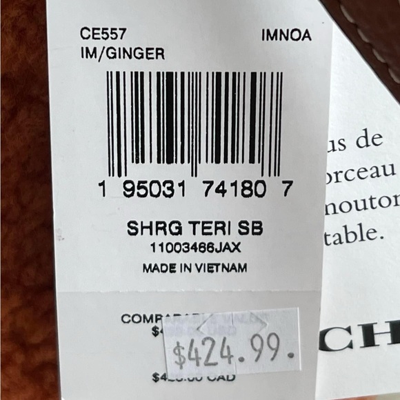 CE557 - Coach Teri Shoulder Bag with Coach Motif - Picture 11 of 14